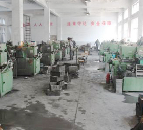 <b>車間地面油污較多，洗地機可以清理嗎？</b>