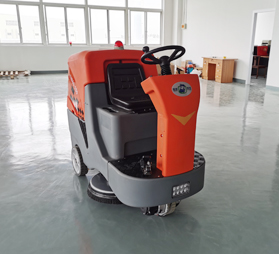 <b>駕駛式洗地機水箱越大越好嗎？</b>