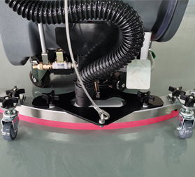 <b>電梯入口小，洗地機(jī)進(jìn)不去，該如何處理？</b>